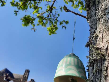 Atelier Enfant 8-12 ans - Cloche de porcelaine - Limoges