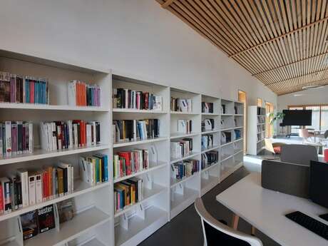 Bibliothèque médiathèque municipale de Saint-Just-le-Martel