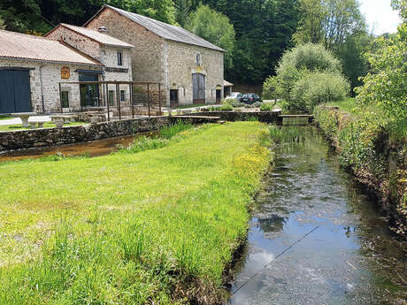 Hameau médiéval de Pontabrier