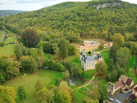 A l'Affut de la faune sauvage sur la boucle du Polissoir dans la forêt de Campagne