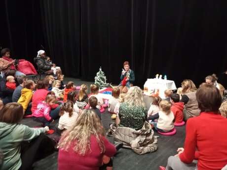 Raconte – tapis avec Andrée, alias Les Contes de Poupette ! - Isle