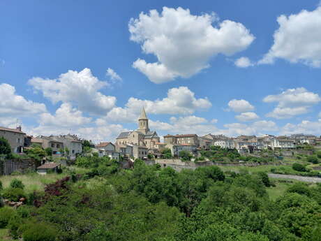 Aire de pique nique au point de vue du Peu Saint Martial