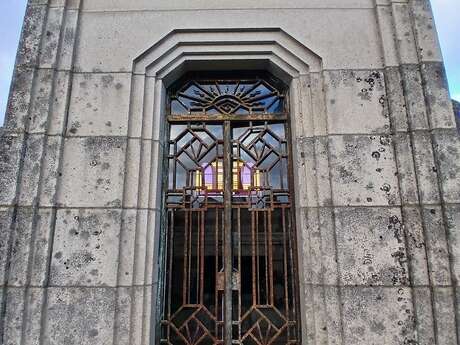Cimetière de Louyat : Sur les traces de l'Art déco