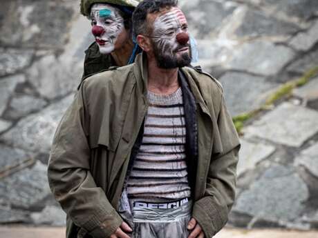 Le festival Précaire, spectacle couleur Bitume