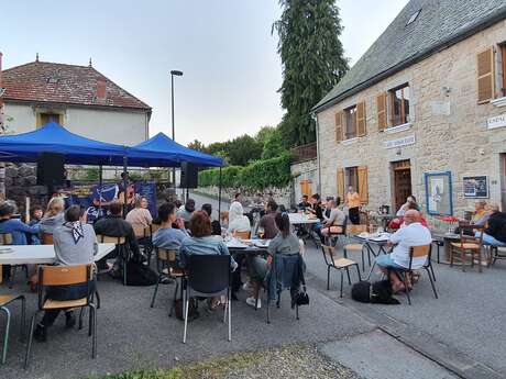 Café de l'espace : Atelier décors du festoch'