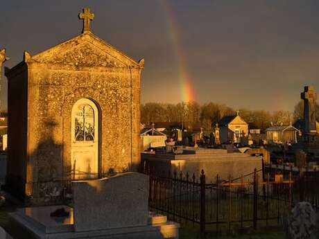 Visite du cimetière de Châteauponsac
