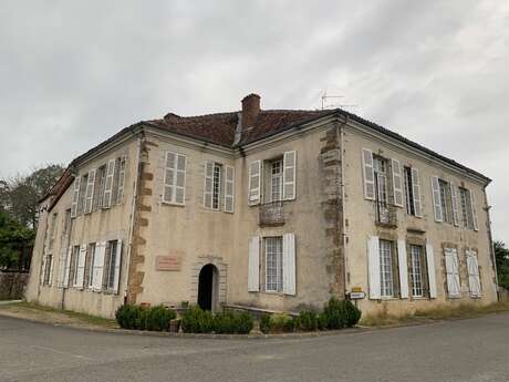 Château Arche d'Aure