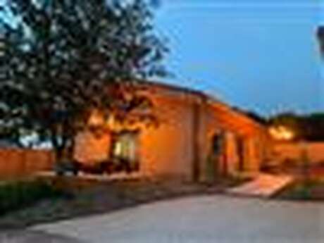 Gîtes Barns de la Truffière : Loft Côté Cuvier