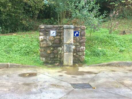 Aire de services camping-car d'Aramits