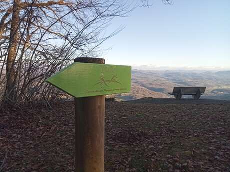 La montée aux Orgues par les chemins du Sacristain et de la Vierge - Parcours PAPSE - 7 km