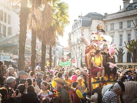 Carnaval Biarnés : Le grand Défilé