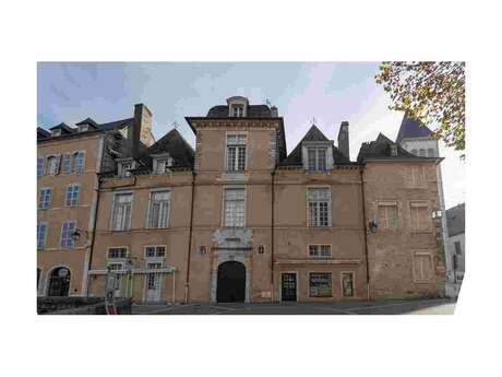 Les incontournables de Pau : Les hôtels particuliers de la rue Joffre