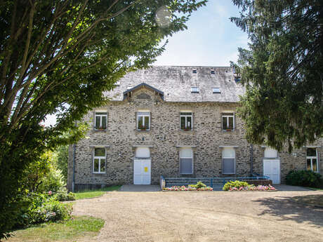 Par les villages