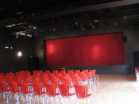 Salle de Spectacle Hinx