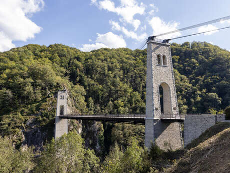 La passerelle suspendue