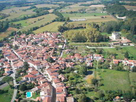 Rendez-vous dans nos villages : Visite sur tablette du village d'Amou
