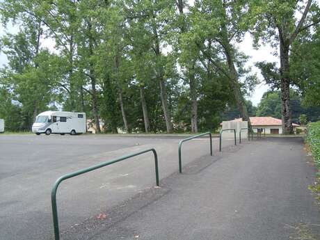 Aire de camping-car