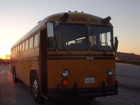 Le School Bus Crown