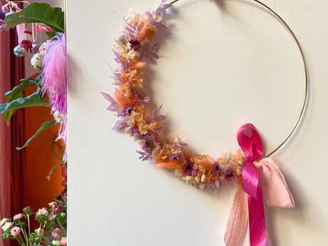 Atelier Couronne murale en fleurs séchées chez Deflorette