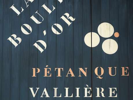 Vide Grenier  LA BOULE D'OR