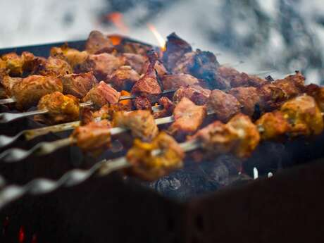 Concert LOVANA ,concours de Ping-Tong et BBQ