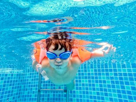 Les kids à l'eau à l'Espace Aqua'Noblat