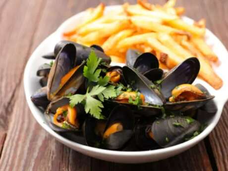 Moules frites pour les 50 ans du club de football