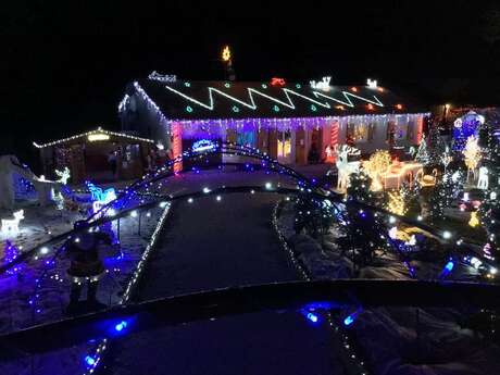 Maison illuminée de Bonnac-la-Côte