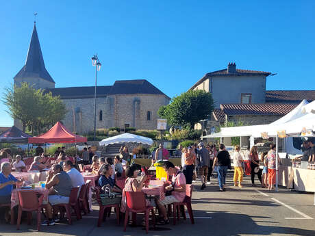 Marché festif à Javerdat