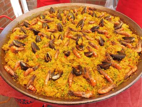 Repas dansant  à Saint-Martin Terressus