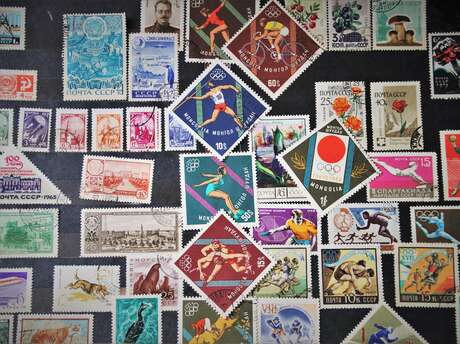 Salon du Papier de collection et journée du Timbre