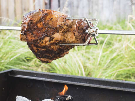 Journée cochon à la broche