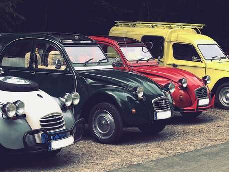 31ème rencontre nationale des 2CV Clubs de France à Villiers-sur-Loir