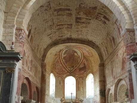 Wivisites : église de Lavardin
