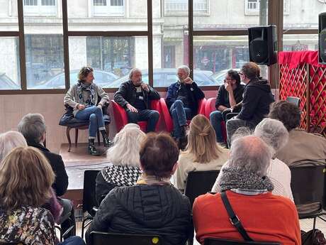 Salon littéraire à Vendôme