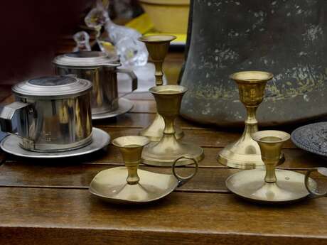 Brocante à Morée