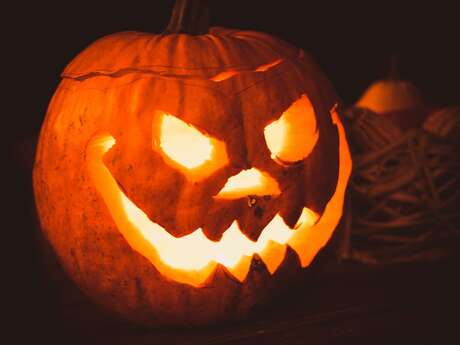 Pop up bar Halloween à Lavardin