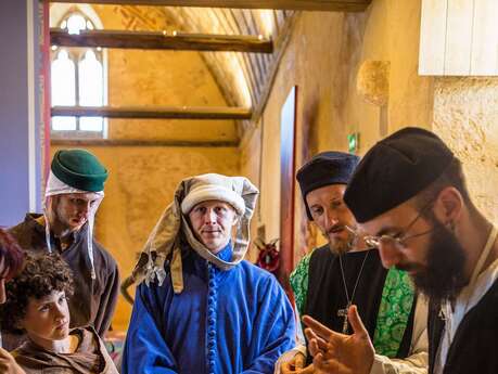 LE RETOUR DE LA MALBÊTE AU MANOIR DE LA COUR