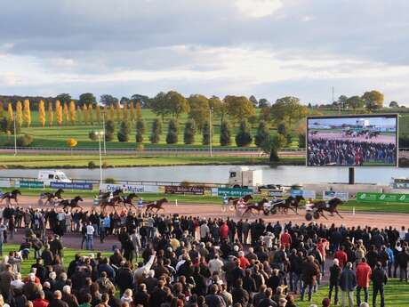 HIPPODROME DE BELLEVUE-LA-FORÊT