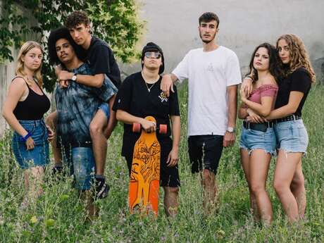 LE KIOSQUE : THE QUARANTEEN PROJECT LE KIOSQUE : THE QUARANTEEN PROJECT