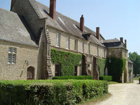 ABBAYE DE FONTAINE-DANIEL