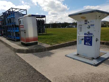 Aire de service à Pré-en-Pail-Saint-Samson - SUPER U