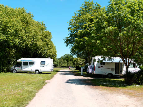 Aire de Camping-cars de Saint-Jean-sur-Mayenne