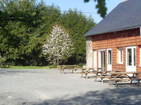 GITE DE GROUPE "CLOS ROBIN"