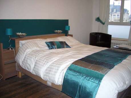 CHAMBRES  D'HÔTES JOHN EDMONDSON