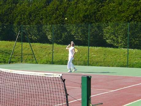TENNIS DE SAINT COSME EN VAIRAIS