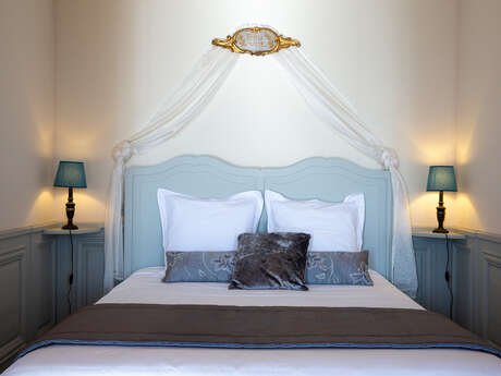 B&B - CHATEAU DE MONTMIRAIL