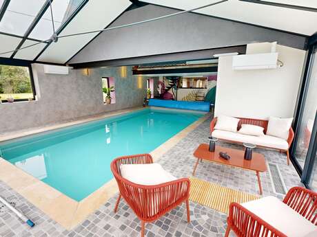 Gîte Les Grands Ormeaux avec Piscine chauffée