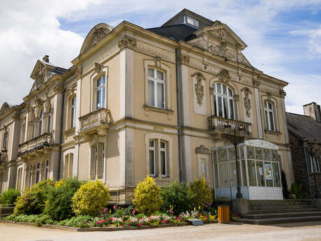 THEATRE