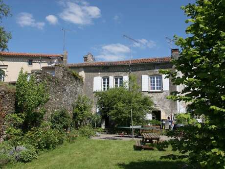 CHAMBRE D'HOTES "LES REMPARTS"